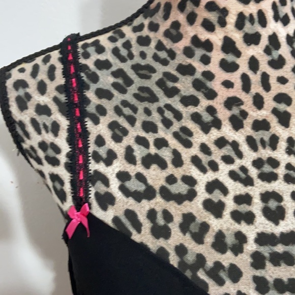 Vintage Black sheer lacy mesh 1-pc lingerie. - Picture 7 of 8